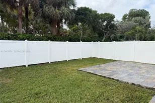 1474 NW 153rd Ln, Pembroke Pines, FL 33028 - Photo 63