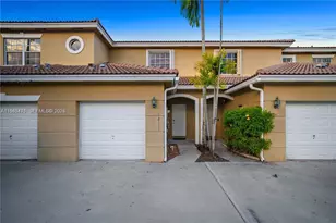 12111 SW 5th Ct, Pembroke Pines, FL 33025 - Photo 3