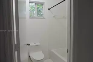 17975 SW 140th Ct, Miami, FL 33177 - Photo 23