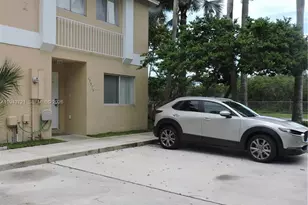 17975 SW 140th Ct, Miami, FL 33177 - Photo 7