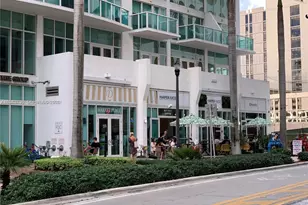 41 SE 5th St, Miami, FL 33131 - Photo 47