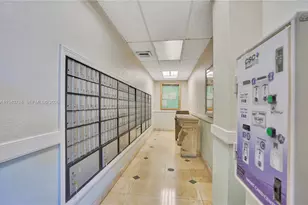 1351 NE Miami Gardens Dr, Miami, FL 33179 - Photo 19