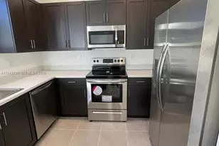 2634 SE 11th Ct, Homestead, FL 33035 - Photo 9