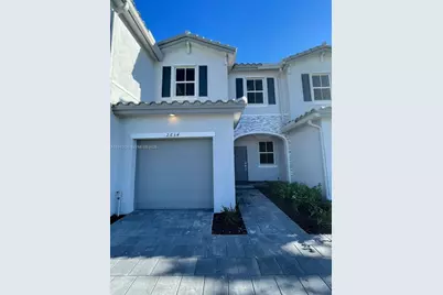 2634 SE 11th Ct #2634, Homestead, FL 33035 - Photo 1