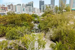 321 SW 19th Rd, Miami, FL 33129 - Photo 23