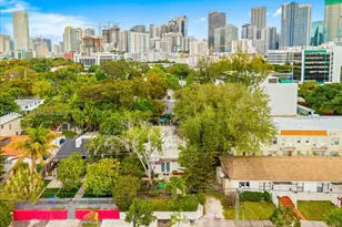 321 SW 19th Rd, Miami, FL 33129 - Photo 13