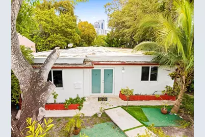 321 SW 19th Rd, Miami, FL 33129 - Photo 9
