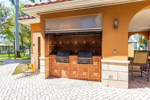 6861 SW 44th St, Miami, FL 33155 - Photo 33