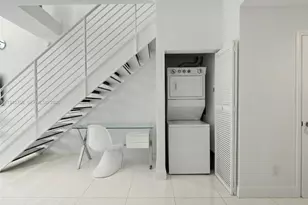 60 SW 13th St, Miami, FL 33130 - Photo 15