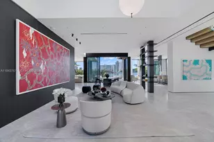 217 E Rivo Alto Dr, Miami Beach, FL 33139 - Photo 3
