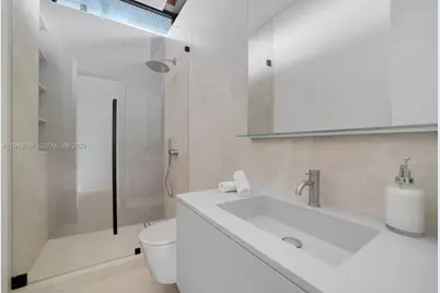 217 E Rivo Alto Dr, Miami Beach, FL 33139 - Photo 41