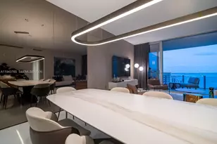 300 Biscayne Blvd Way, Miami, FL 33131 - Photo 9