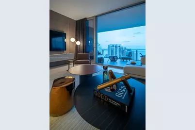 300 Biscayne Blvd Way #3403, Miami, FL 33131 - Photo 19