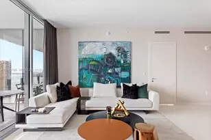 300 Biscayne Blvd Way, Miami, FL 33131 - Photo 13