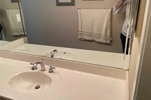 2625 Collins Ave, Miami Beach, FL 33140 - Photo 31