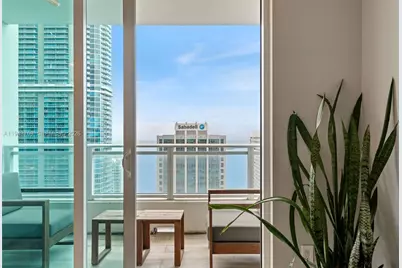 1080 Brickell Ave #3702, Miami, FL 33131 - Photo 23