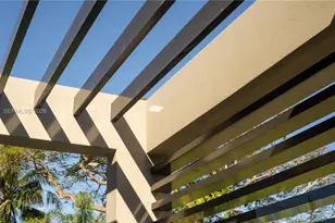 7310 SW 63rd Ct, South Miami, FL 33143 - Photo 9