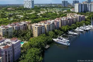 19701 E Country Club Dr, Aventura, FL 33180 - Photo 5