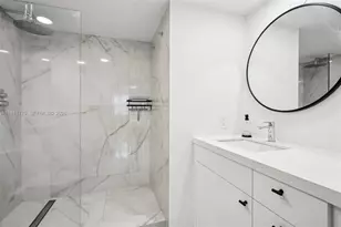 19701 E Country Club Dr, Aventura, FL 33180 - Photo 29