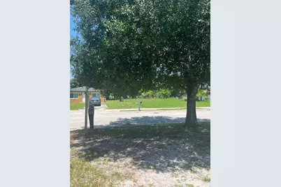 2703 Avenue H, Fort Pierce, FL 34947 - Photo 7