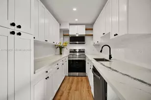 3 Island Ave, Miami Beach, FL 33139 - Photo 9