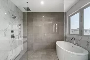 8091 NW 48th Terrace, Doral, FL 33166 - Photo 27