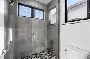 8091 NW 48th Terrace, Doral, FL 33166 - Photo 31