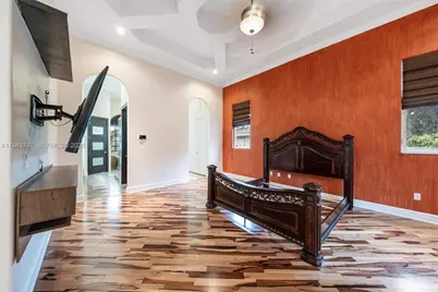 14781 S River Dr, Miami, FL 33167 - Photo 47