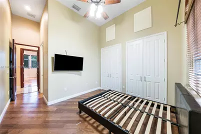 14781 S River Dr, Miami, FL 33167 - Photo 29
