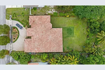 14781 S River Dr, Miami, FL 33167 - Photo 63