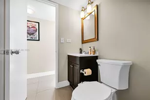 7135 Collins Ave, Miami Beach, FL 33141 - Photo 17