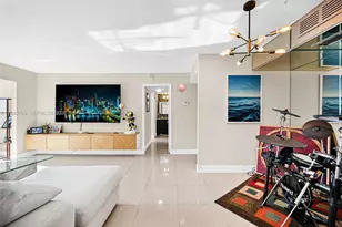 7135 Collins Ave, Miami Beach, FL 33141 - Photo 7