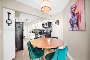 7135 Collins Ave, Miami Beach, FL 33141 - Photo 15