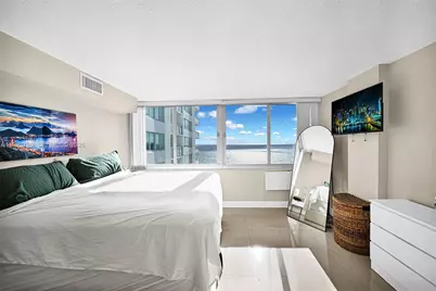 7135 Collins Ave #1722, Miami Beach, FL 33141 - Photo 19