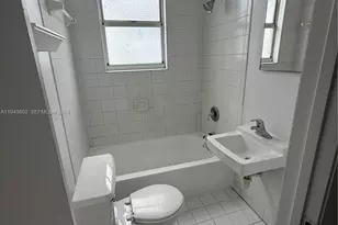 1615 Pennsylvania Ave, Miami Beach, FL 33139 - Photo 11