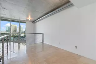 690 SW 1st Ct, Miami, FL 33130 - Photo 15