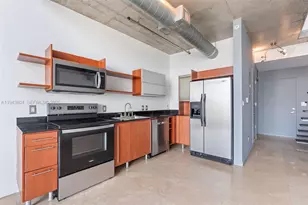 690 SW 1st Ct, Miami, FL 33130 - Photo 11
