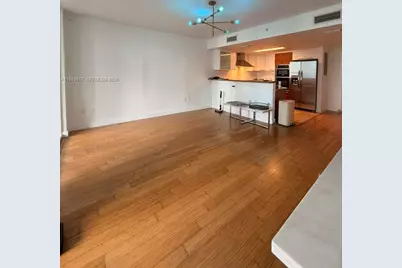 170 SE 14th St #1807, Miami, FL 33131 - Photo 3