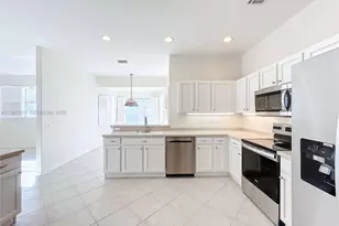 4874 Sabal Lake, Sarasota, FL 34238 - Photo 9