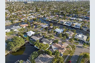 371 SE 3rd St, Pompano Beach, FL 33060 - Photo 15