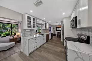 371 SE 3rd St, Pompano Beach, FL 33060 - Photo 49