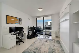 488 NE 18th St, Miami, FL 33132 - Photo 25