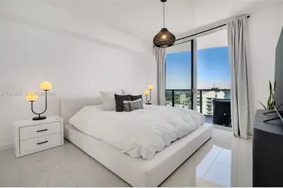 488 NE 18th St #4805, Miami, FL 33132 - Photo 13