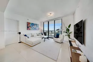 488 NE 18th St, Miami, FL 33132 - Photo 11