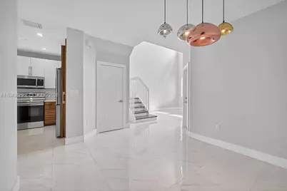 981 SW 149th Ct #981, Miami, FL 33194 - Photo 3