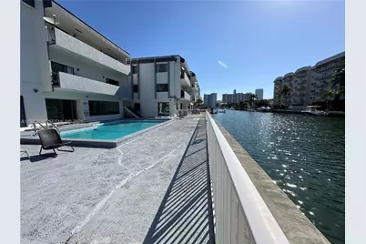 3582 NE 171st Street #301, North Miami Beach, FL 33160 - Photo 3