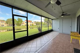 603 Racquet Club Rd, Weston, FL 33326 - Photo 7