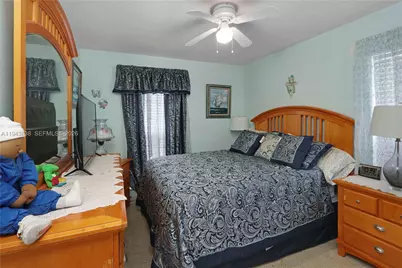 13243 SW 258th Ter, Homestead, FL 33032 - Photo 17