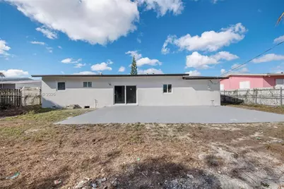 17201 NW 42nd Ave, Miami Gardens, FL 33055 - Photo 29