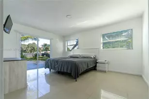 947 NE Ne 149, North Miami, FL 33160 - Photo 25